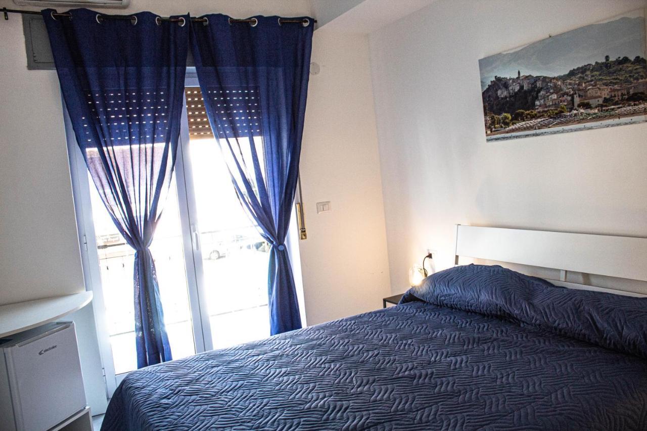 Bed End Breakfast Mediterraneo Scalea Eksteriør billede